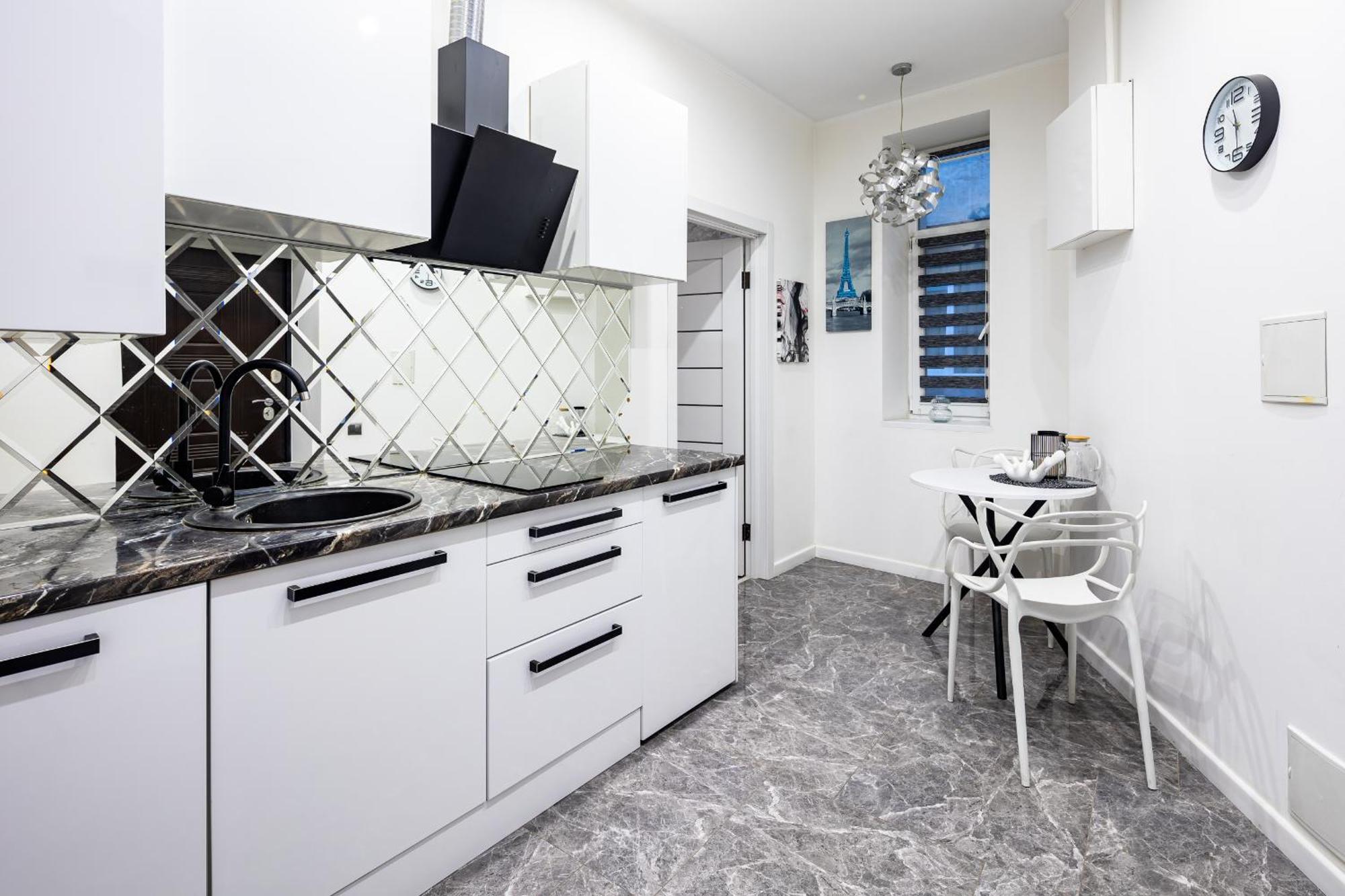 Romari Городоцька 5 Оперний Театр Lviv Eksteriør bilde